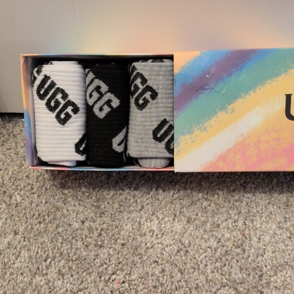 UGG Women's Casual Socks - White, Gray, Brown, Tan, And Black - Picture 5 of 7